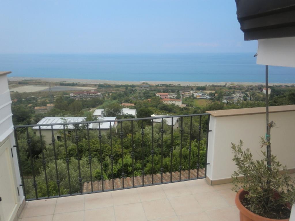 B&B L'Eucalipto Paola Phòng bức ảnh